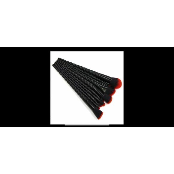 Goth Beautiful Ten piece, goth make up brush set AND Eye ￼￼stencil kit .!!!!! - Picture 2 of 14